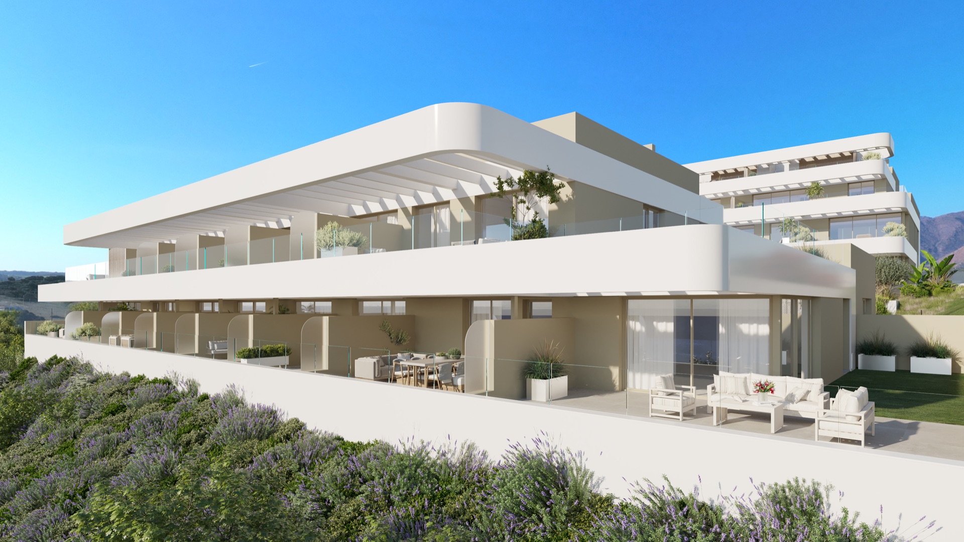 Azure Coastline Ascendant: A Precision-Engineered Estepona Residence - Photo 3