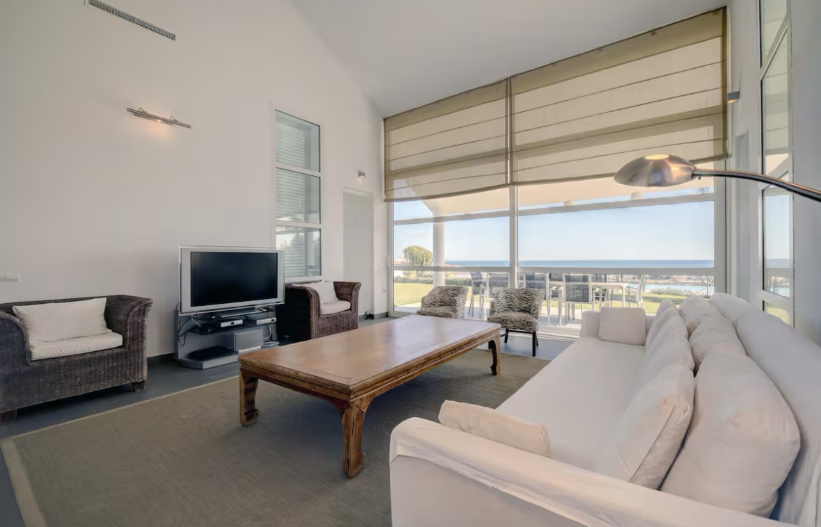 Manilva Masterpiece: An Exceptional Modern Villa with Panoramic Sea Views - Foto 14