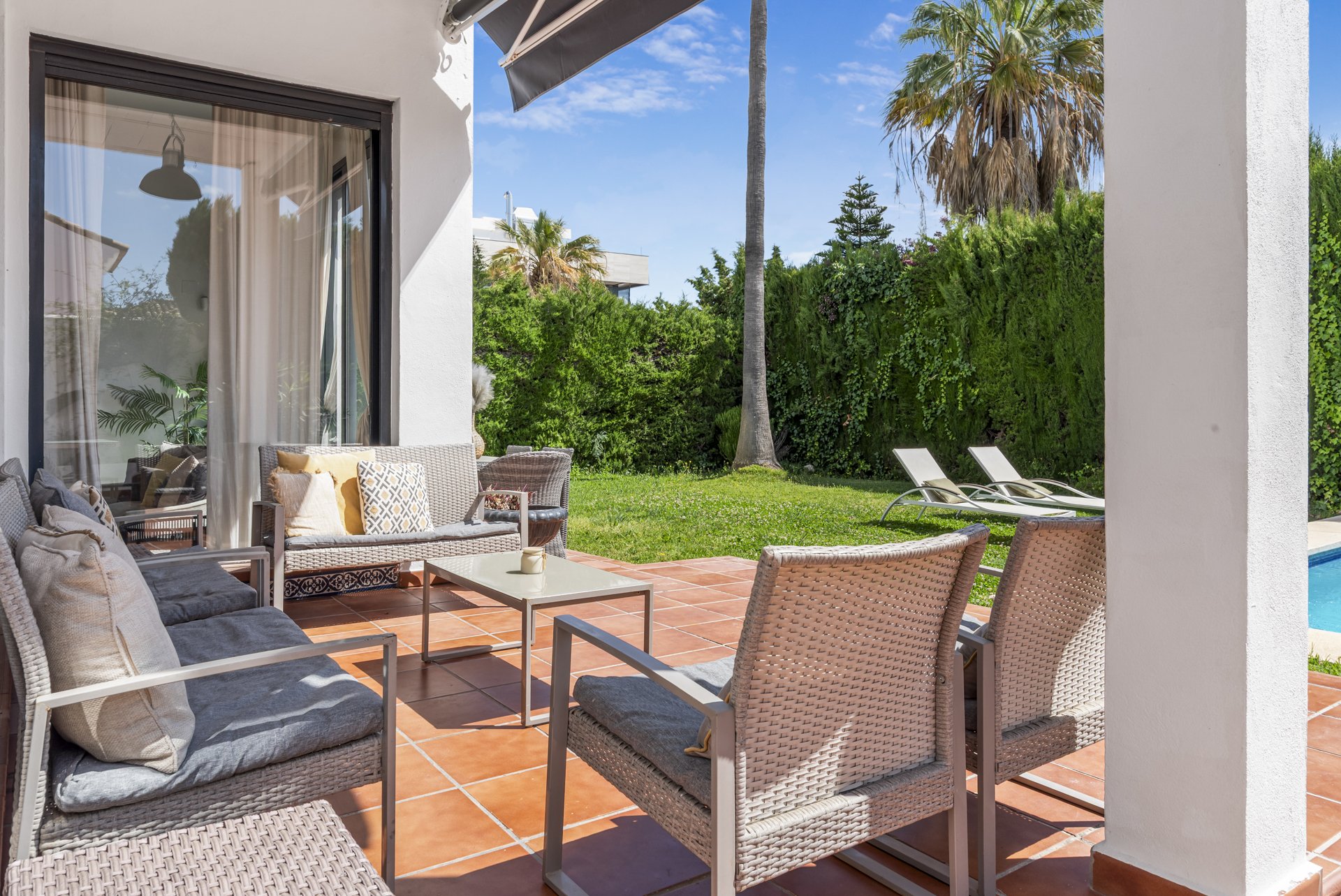 Step Inside This Stunning 6-Bed Luxury Villa in Nueva Andalucía - Photo 16