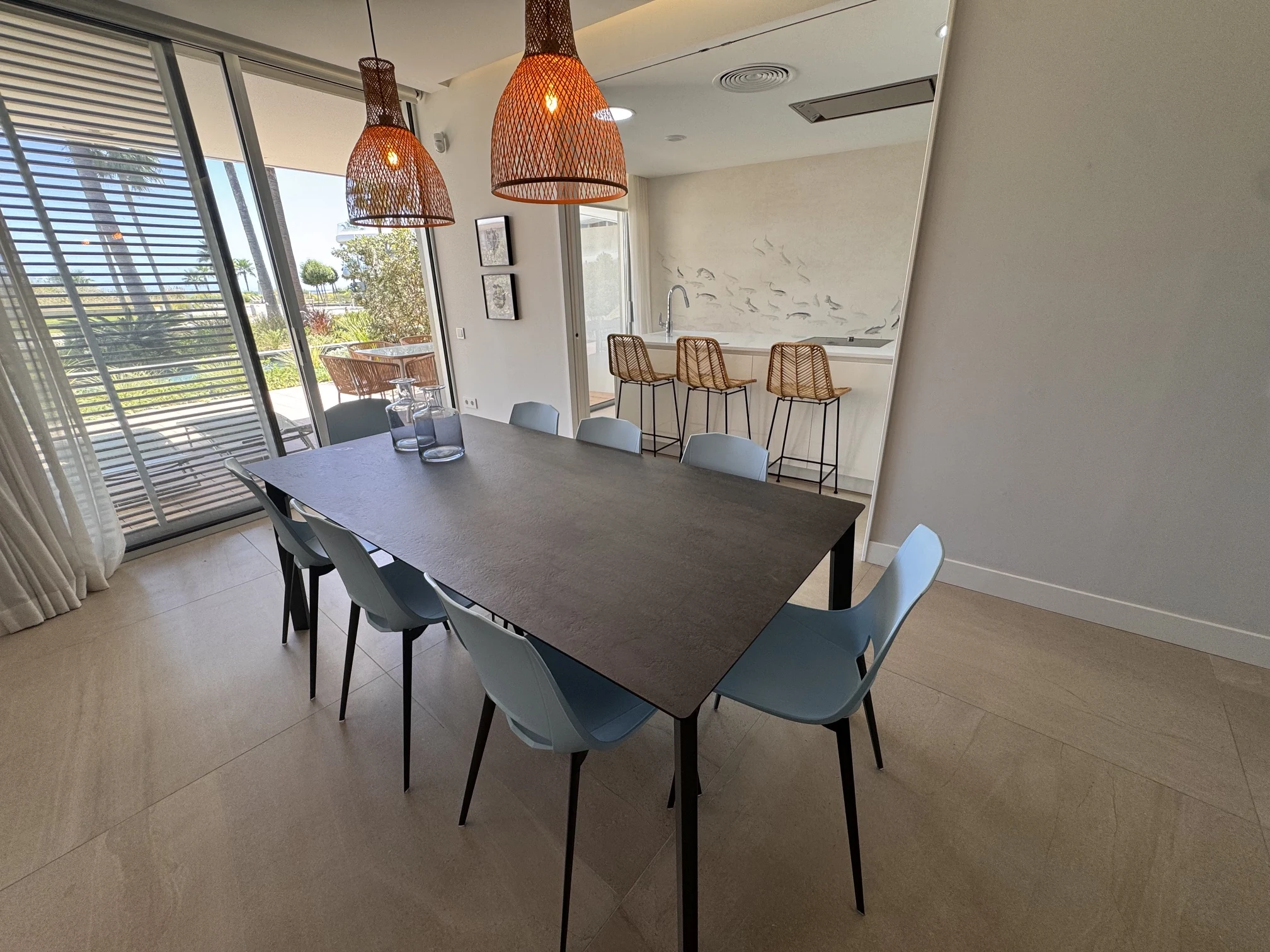 The Edge Beachfront Apartment - Photo 12