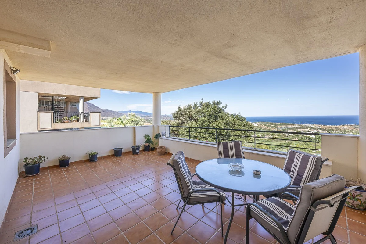 Luxury 3-Bed Apartment with Panoramic Sea & Golf Views in Casares