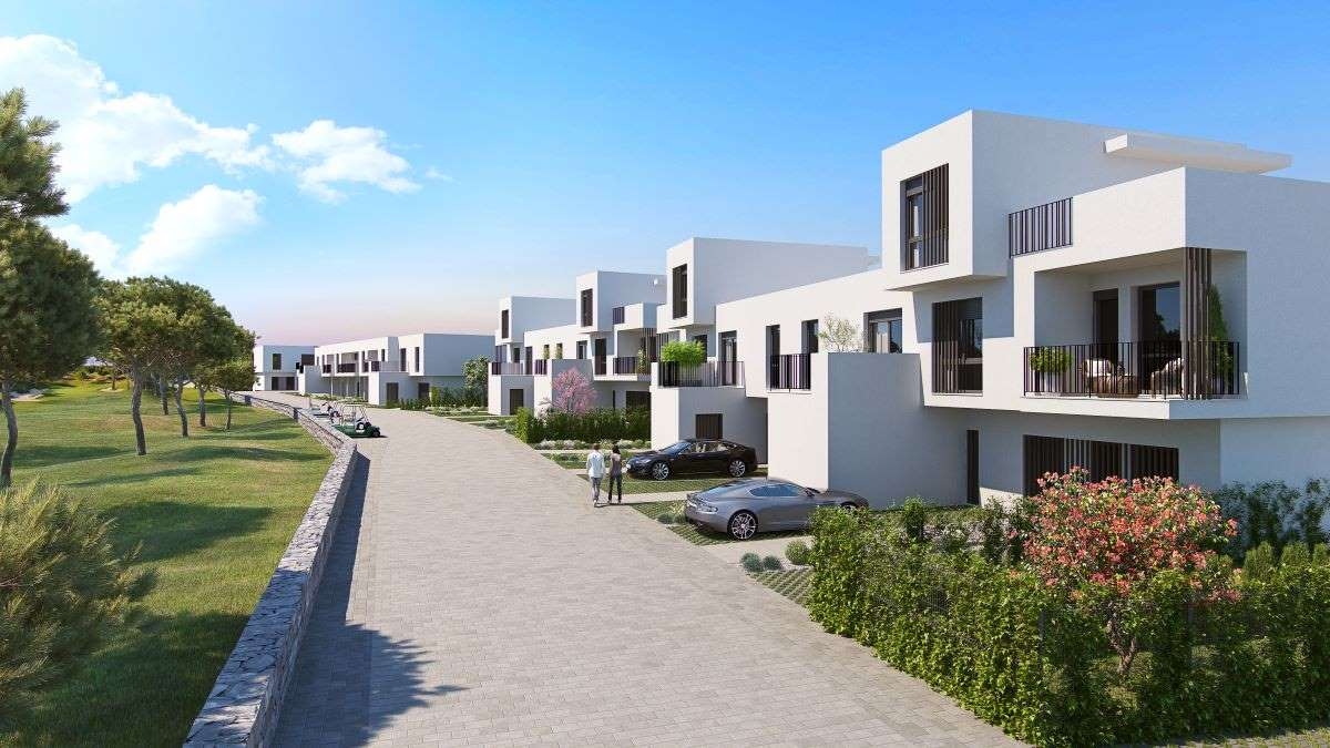 Golf Frontline Townhouses near Sotogrande