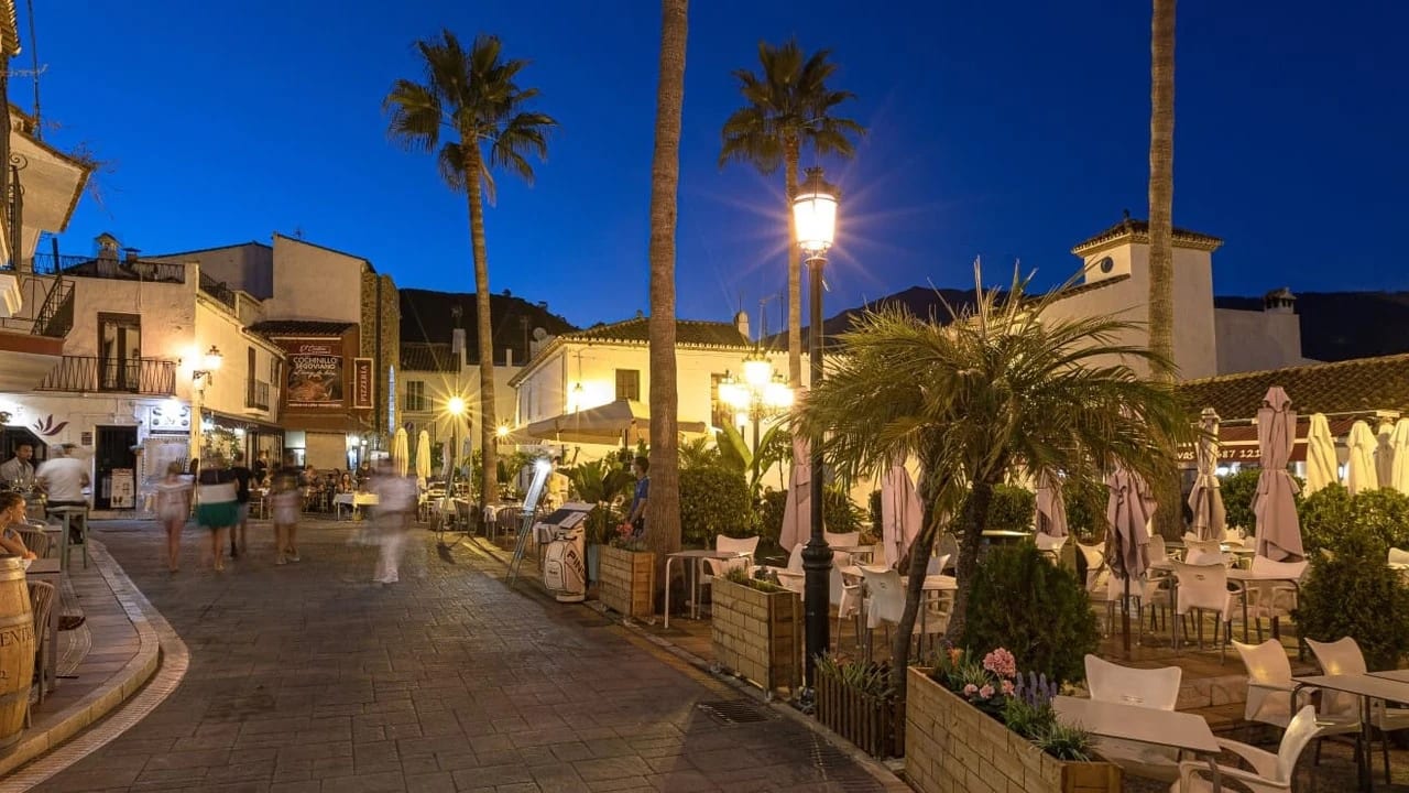 Mountain-Village Apartments with Pool in Benahavís - Foto 10